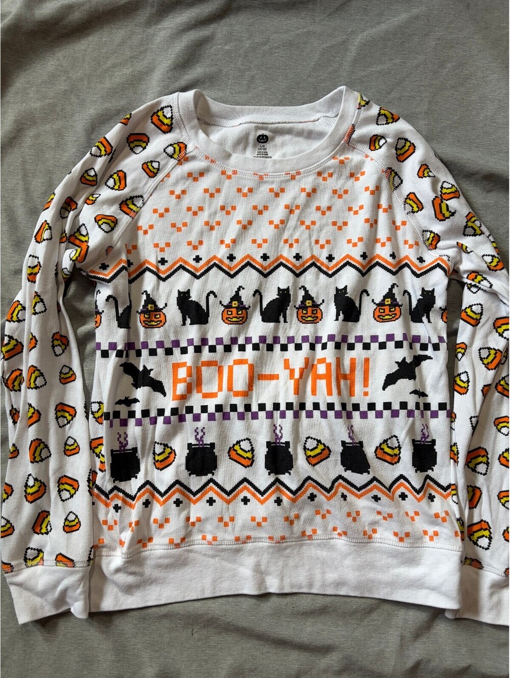 Halloween Pixel Art Sweatshirt L 11-13 Boo Yah Candy Corn Black Cat 8 Bit